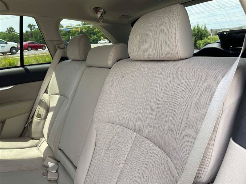 Used 2014 Subaru Outback 2.5i Premium AWD/4WD image 41