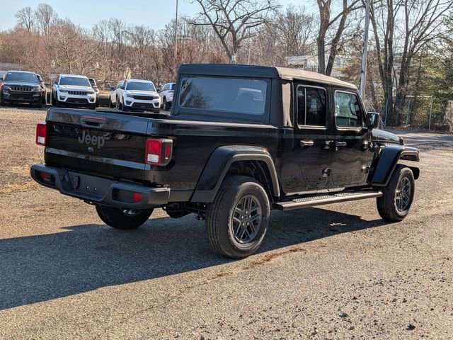 New 2026 Jeep Gladiator Sport image 3
