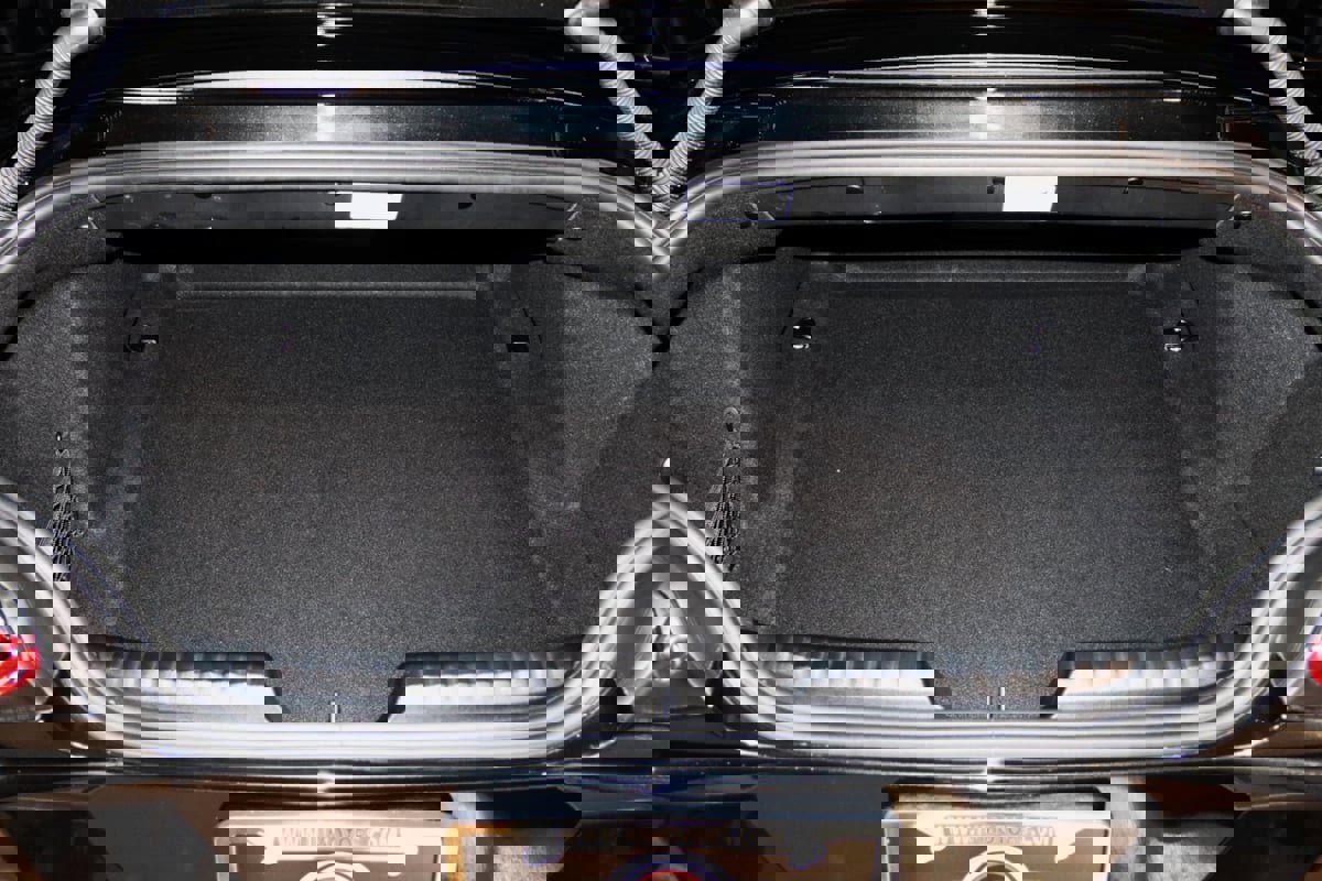 Used 2024 BMW Z4 M40i w/ Premium Package image 62