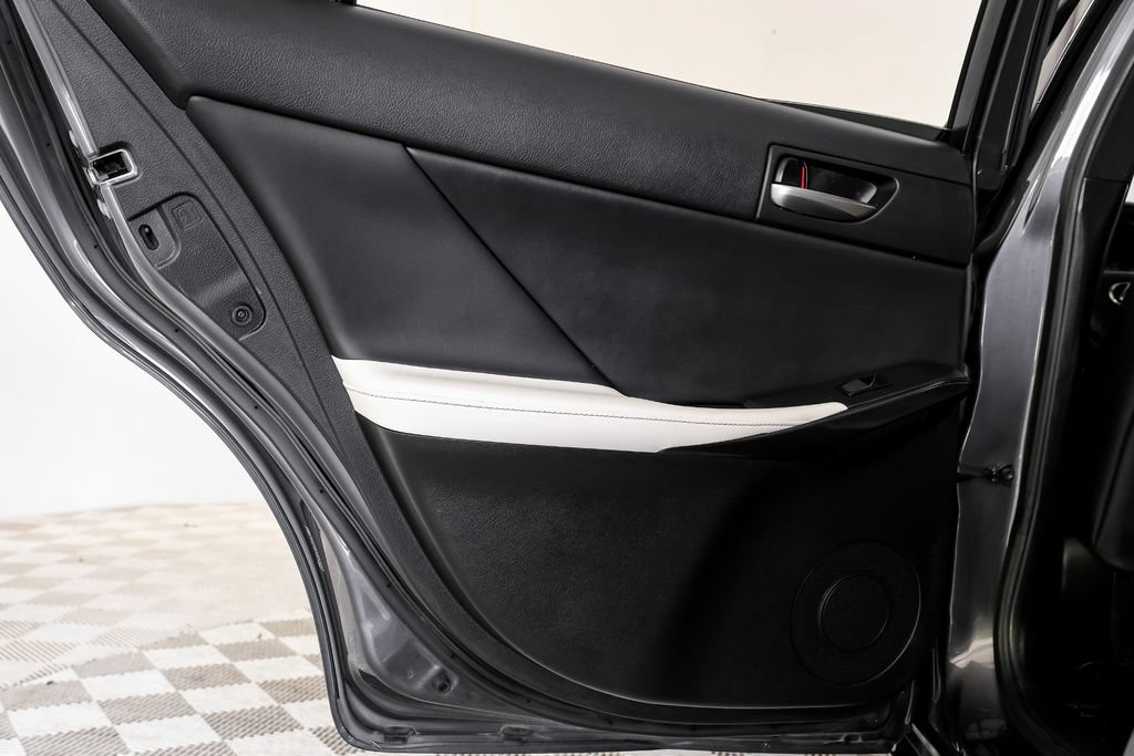 Used 2022 Lexus IS 350 F Sport RWD image 51