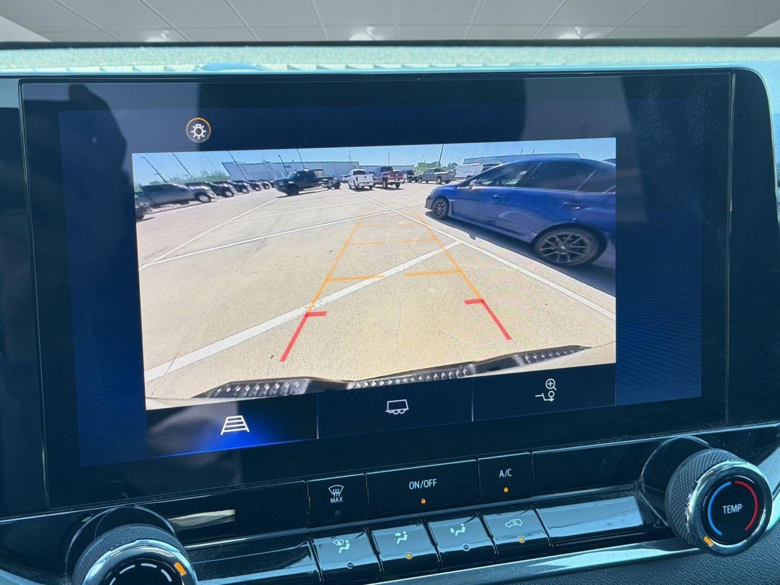 Used 2023 Chevrolet Colorado W/T image 22