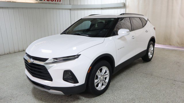 Used 2020 Chevrolet Blazer LT FWD image 2