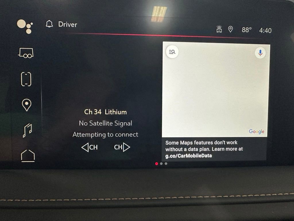 Used 2024 GMC Yukon AT4 w/ AT4 Premium Package image 26