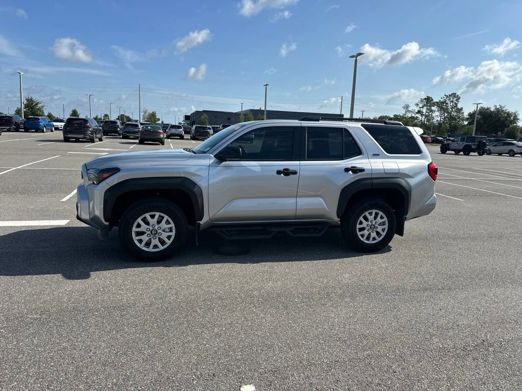 Used 2026 Toyota 4Runner SR5 RWD image 11