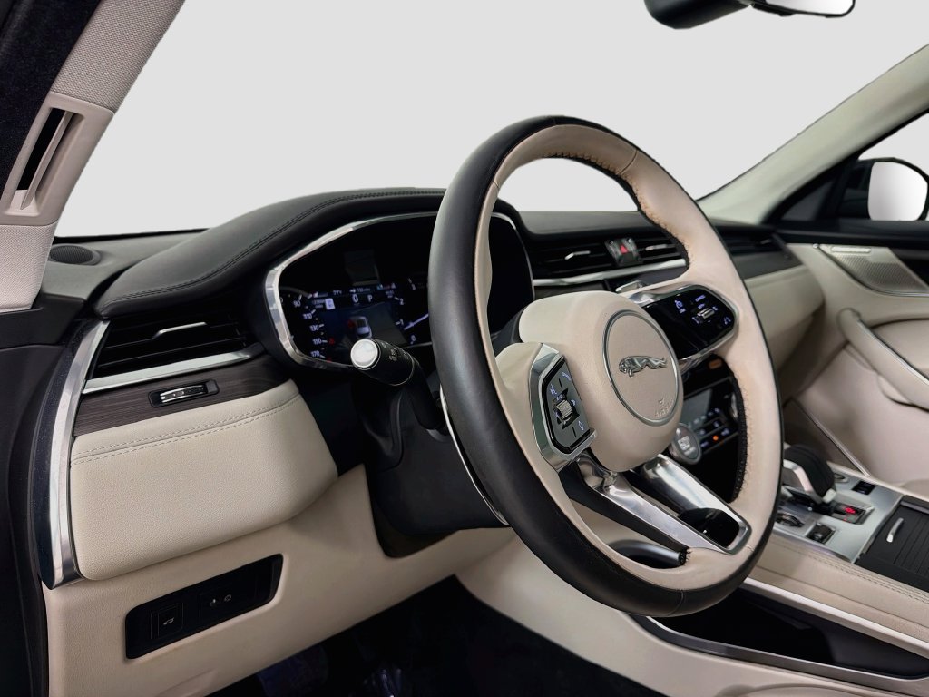 Used 2023 Jaguar F-PACE S AWD/4WD image 9