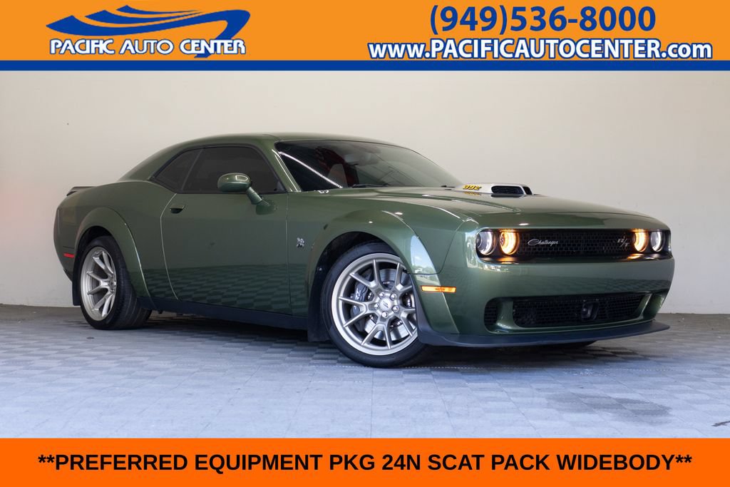 Used 2023 Dodge Challenger R/T Scat Pack RWD image 1