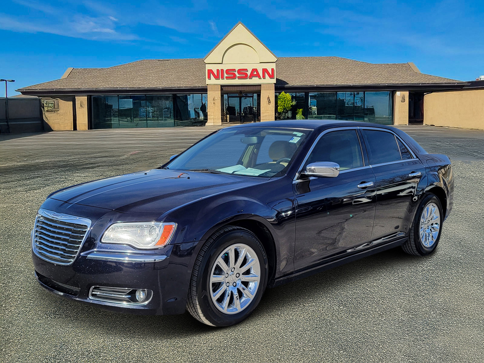 Used 2012 Chrysler 300 Limited image 2