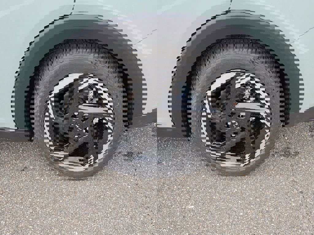 New 2026 Kia K4 EX image 36