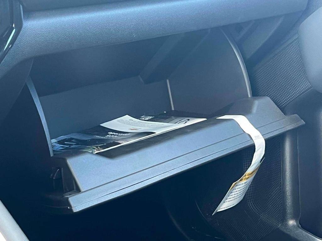 Used 2025 Chevrolet Colorado Z71 w/ Technology Package image 30