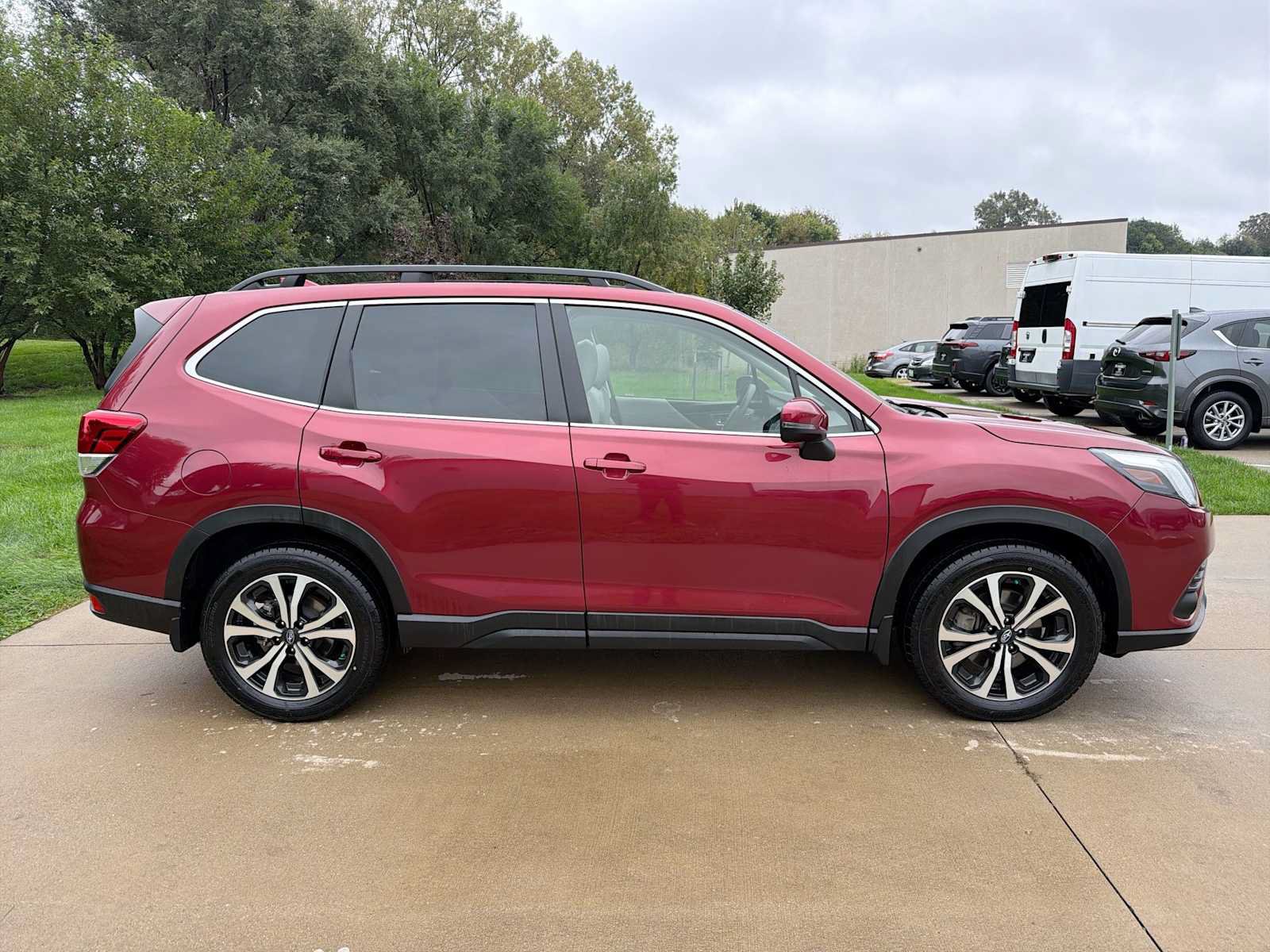 Certified 2023 Subaru Forester Limited AWD/4WD image 7
