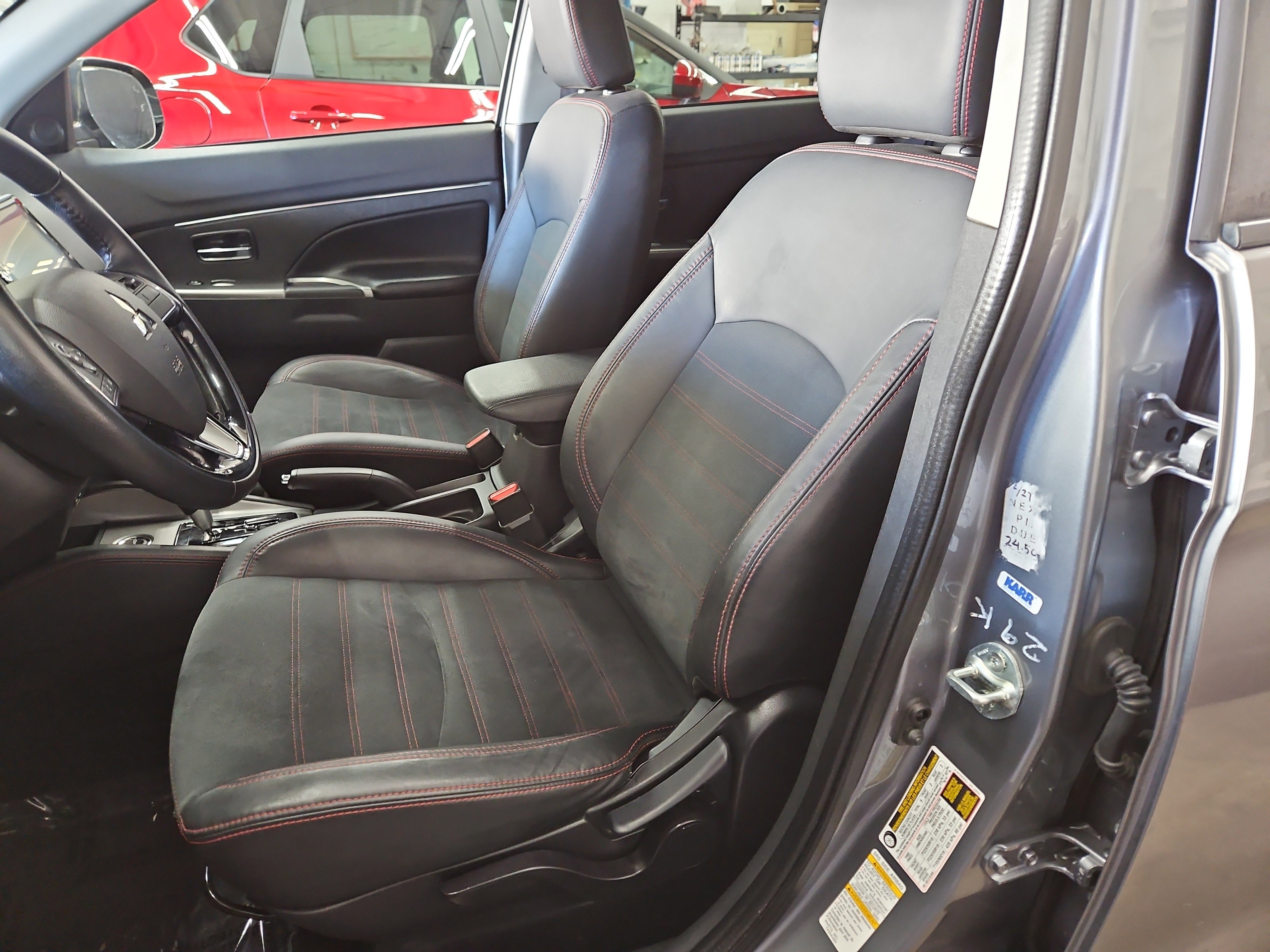 Used 2022 Mitsubishi Outlander Sport SE image 8