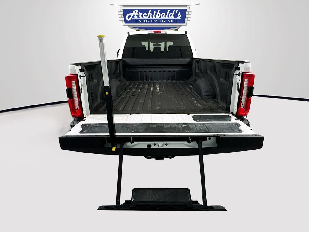 Used 2024 Ford F450 King Ranch w/ FX4 Off-Road Package AWD/4WD image 28
