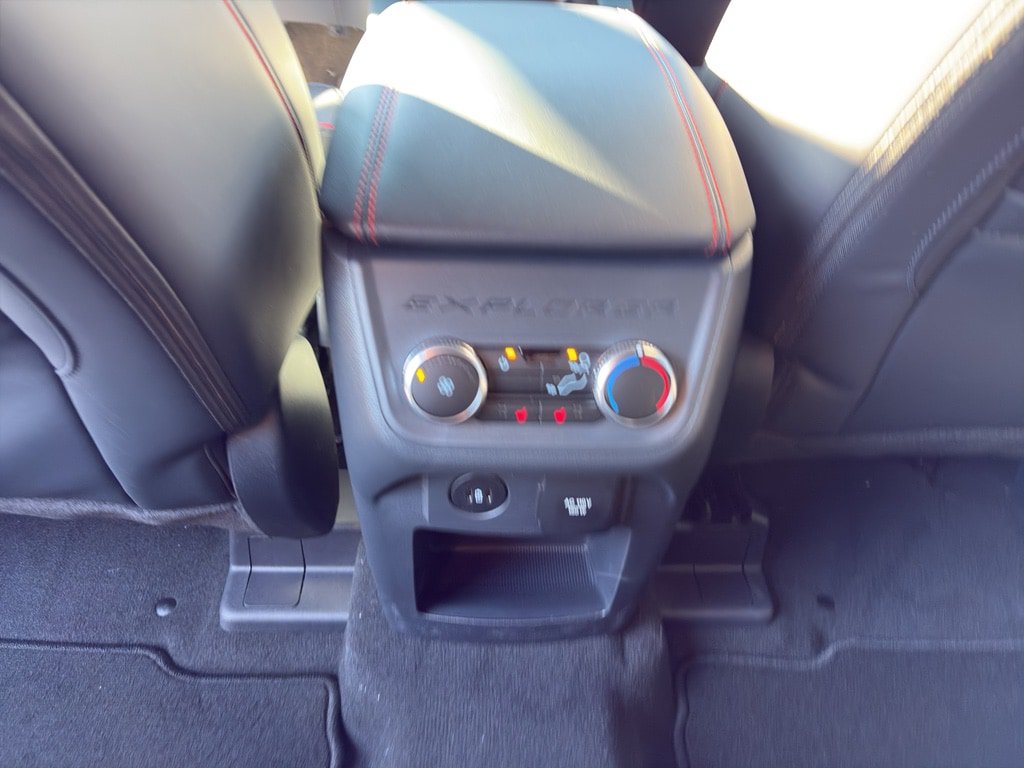 New 2026 Ford Explorer ST-Line w/ ST-Line Street Pack AWD/4WD image 22