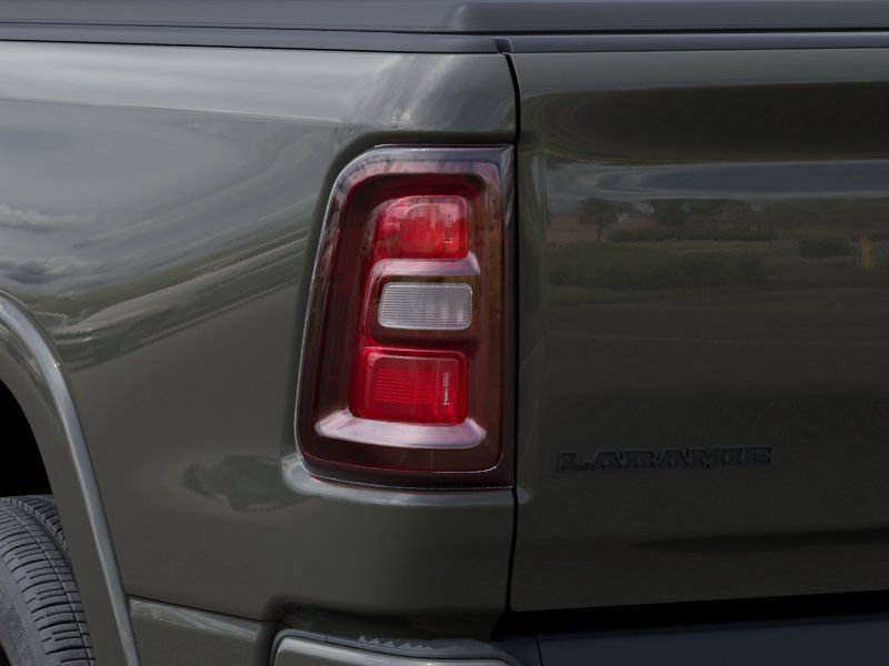 New 2027 RAM 1500 Laramie AWD/4WD image 9