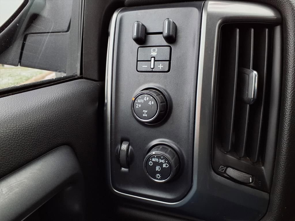 Used 2016 Chevrolet Silverado 1500 LT w/ All Star Edition image 23