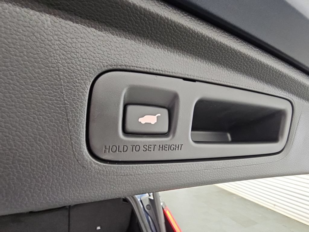Used 2026 Honda CR-V Sport Touring image 36