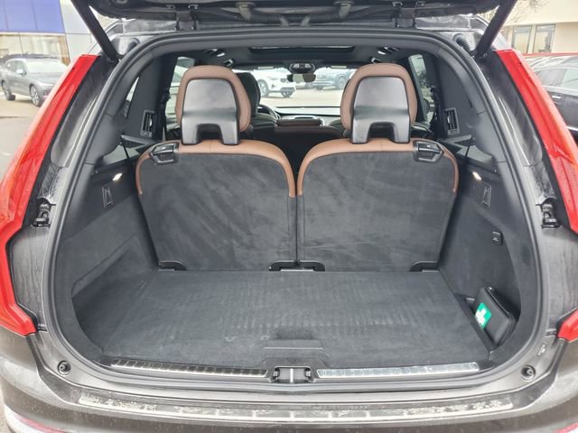 Certified 2024 Volvo XC90 B6 Plus w/ Protection Package Premier image 34