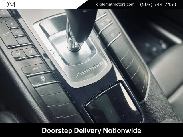 Used 2014 Porsche Panamera 4 AWD/4WD image 42