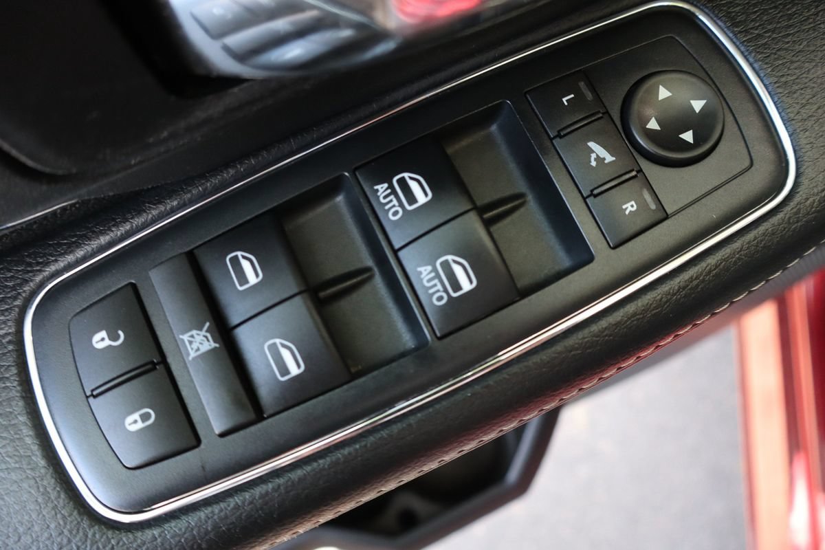 Used 2016 RAM 1500 Sport AWD/4WD image 28