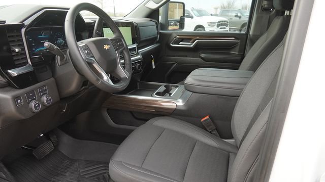 Used 2025 Chevrolet Silverado 2500 LT w/ Safety Package AWD/4WD image 18