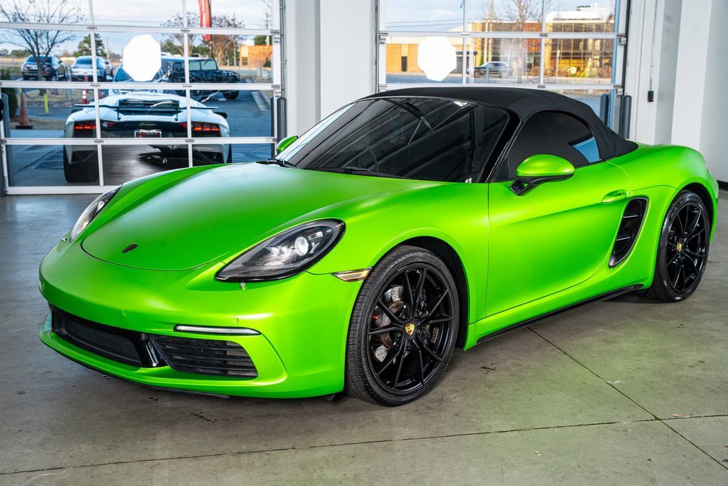 Used 2017 Porsche 718 Boxster S image 11