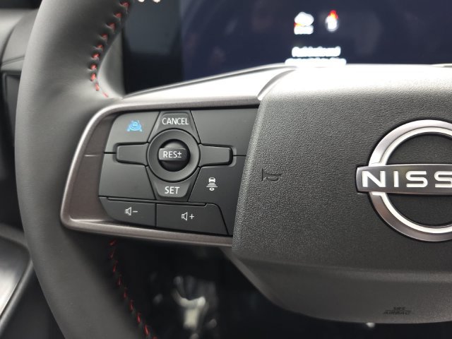 New 2027 Nissan Sentra SR w/ SR Premium Package FWD image 17