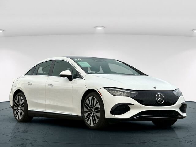 Certified 2024 Mercedes-Benz EQE 350+ 4MATIC Sedan w/ Driver Assistance Package image 9