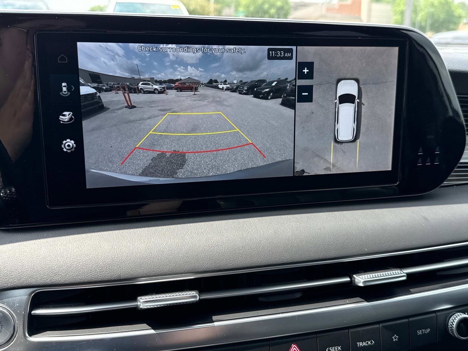 Used 2023 Hyundai Palisade Calligraphy image 6