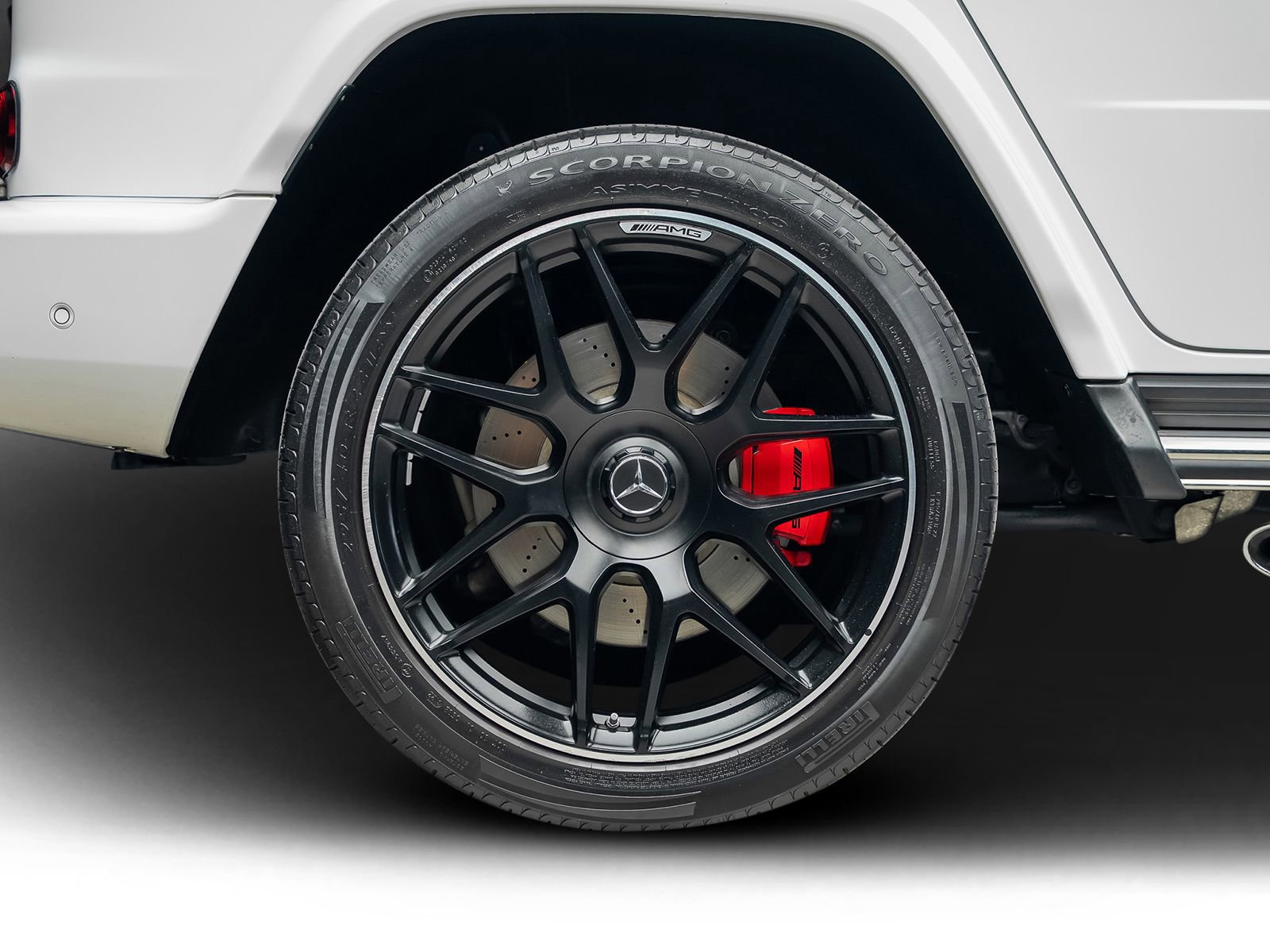 Used 2022 Mercedes-Benz G 63 AMG 4MATIC image 35