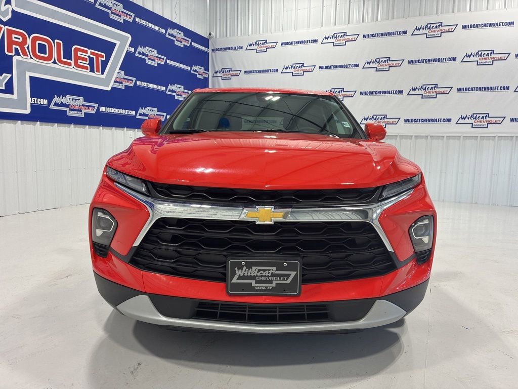 Used 2025 Chevrolet Blazer LT AWD/4WD image 13
