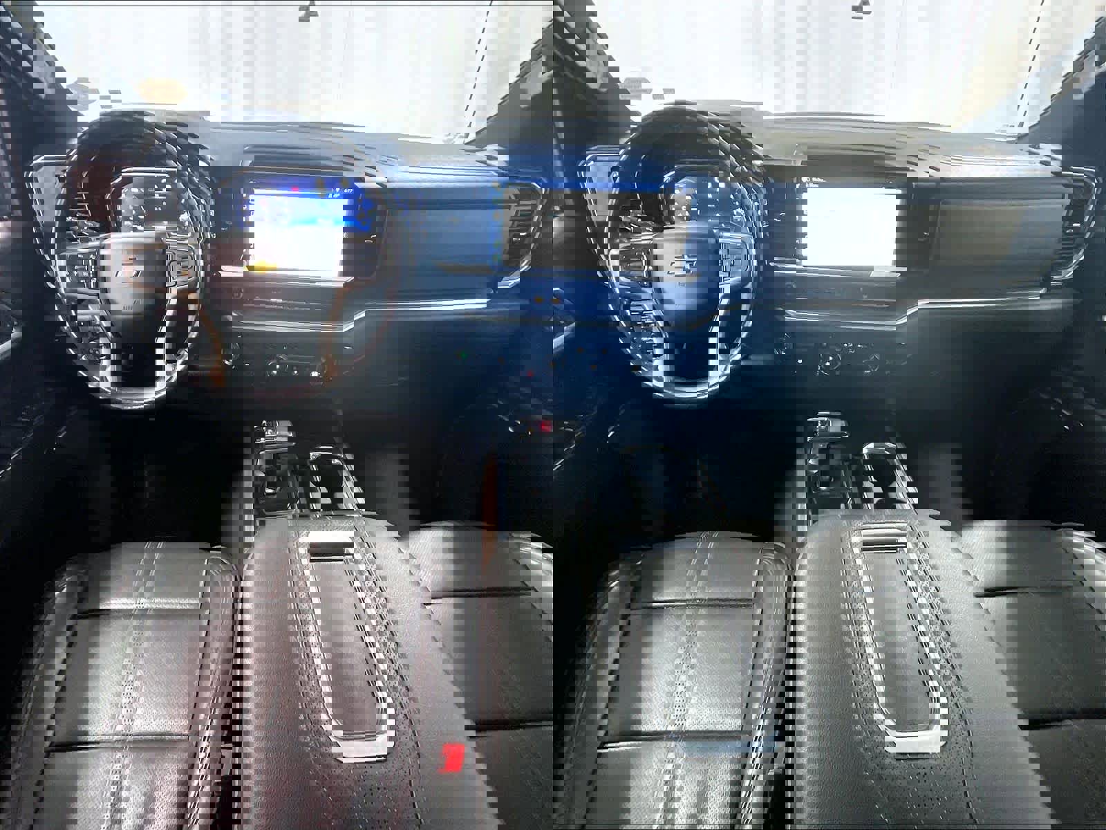 Used 2022 Chevrolet Silverado 1500 High Country w/ High Country Premium Package image 21