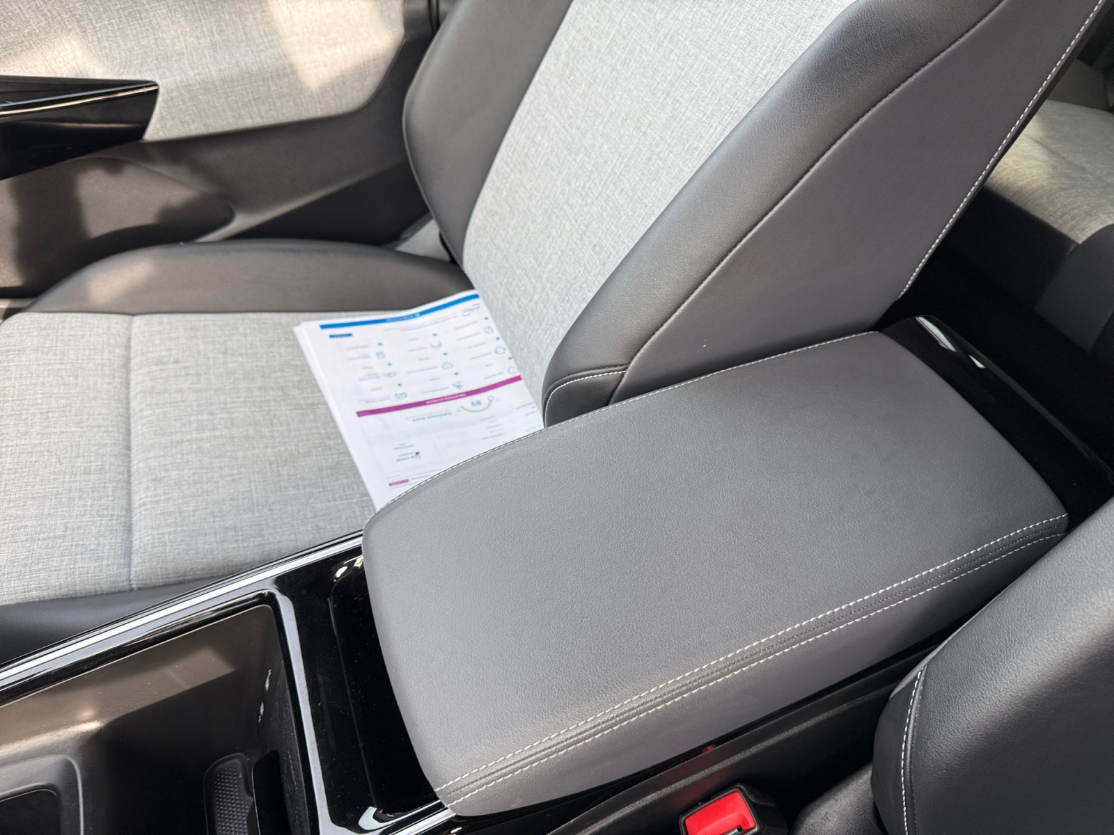 Certified 2023 Volkswagen ID.4 2WD image 14