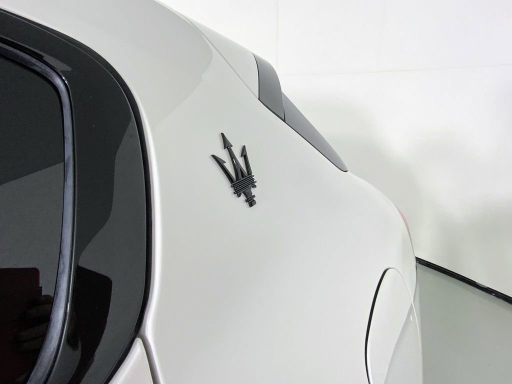 New 2025 Maserati Grecale Modena AWD/4WD image 12