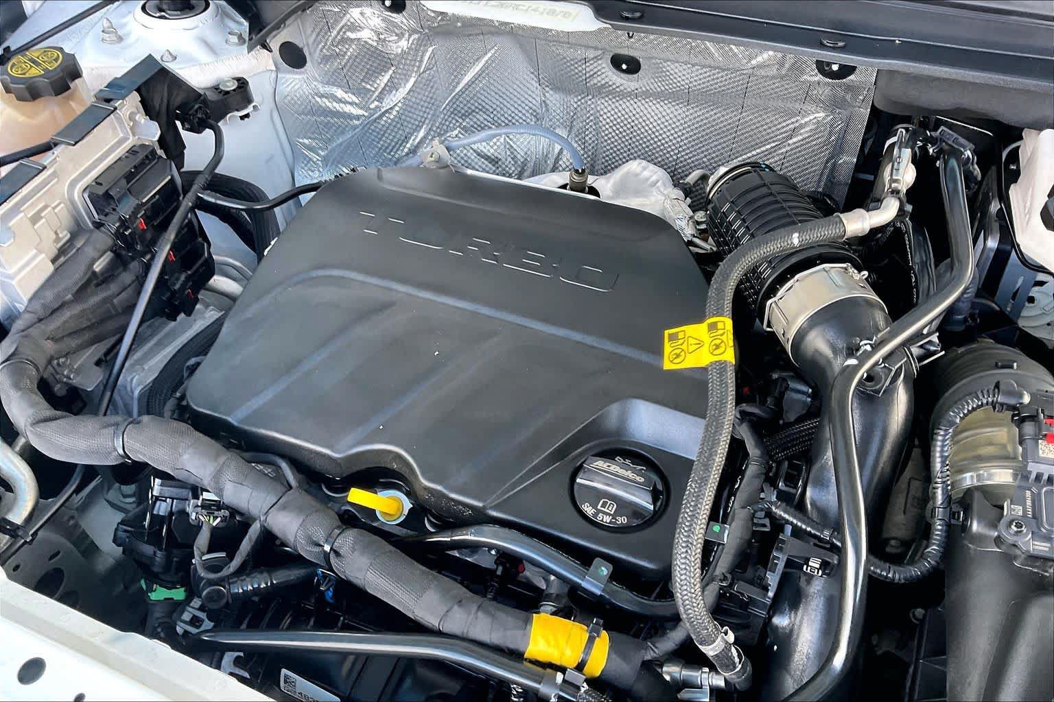 Used 2024 Chevrolet Trax LS w/ LS Convenience Package FWD image 29