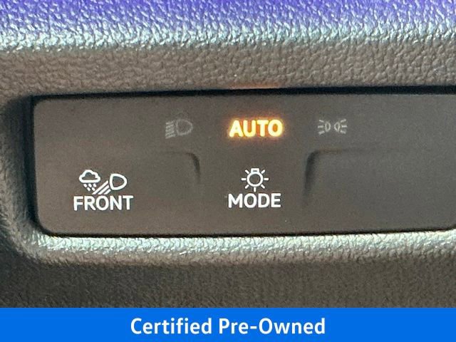 Used 2025 Volkswagen Tiguan SEL R-Line AWD/4WD image 32