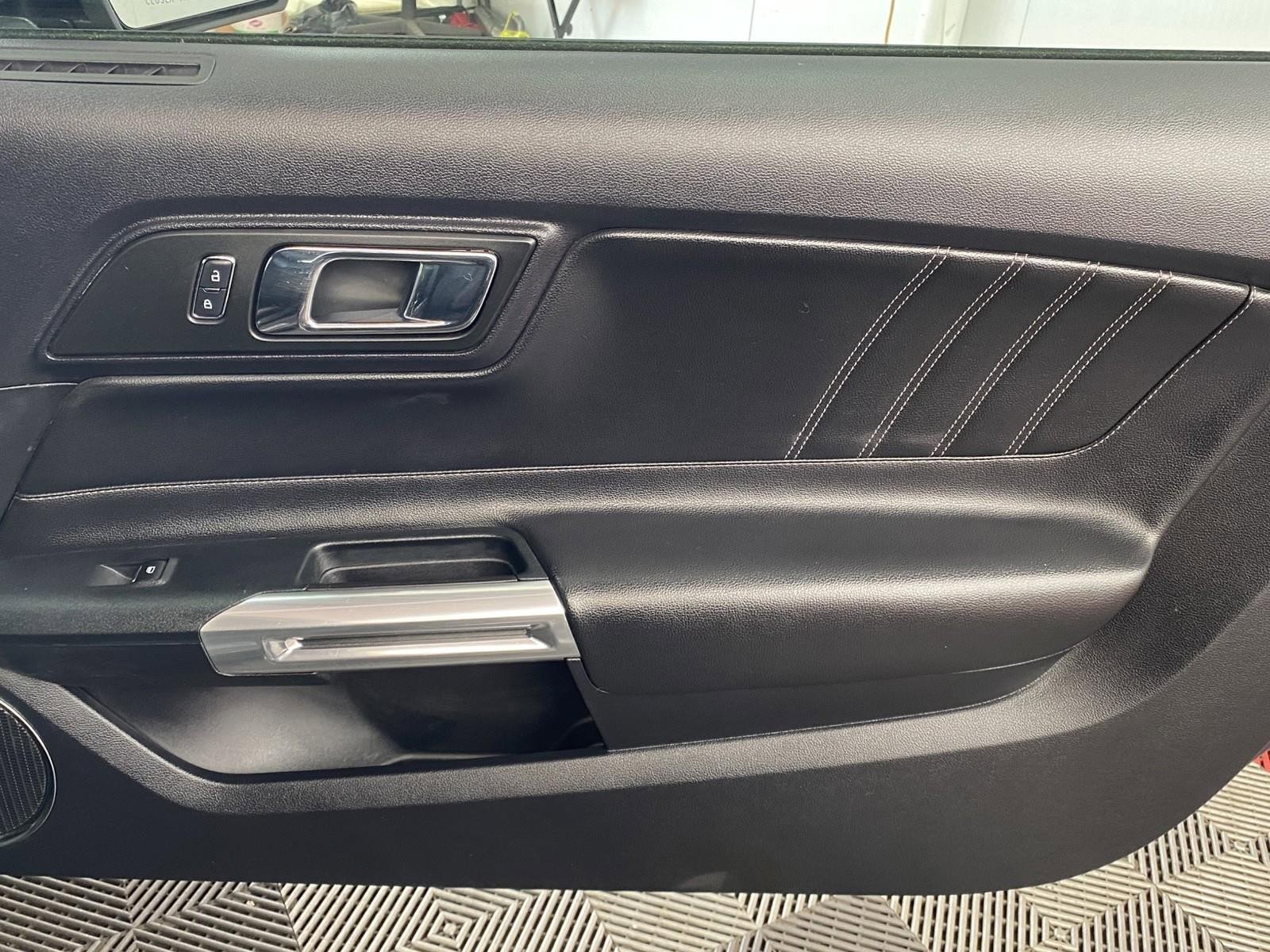 Used 2015 Ford Mustang Premium w/ Equipment Group 201A image 7