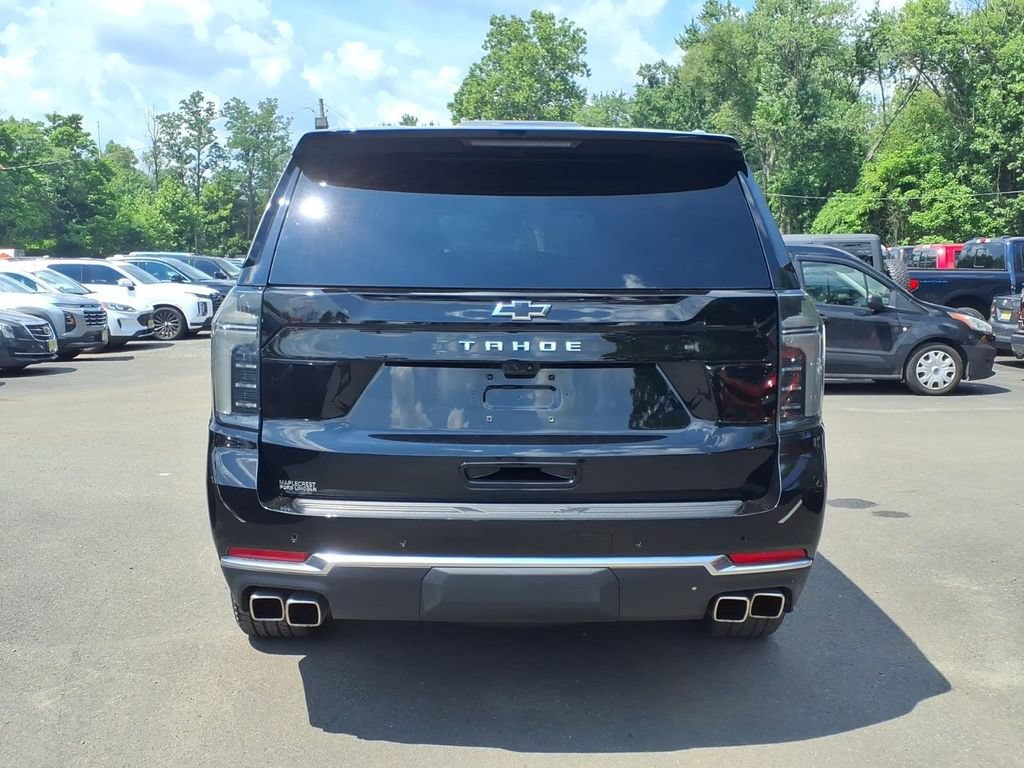 Used 2025 Chevrolet Tahoe High Country AWD/4WD image 24