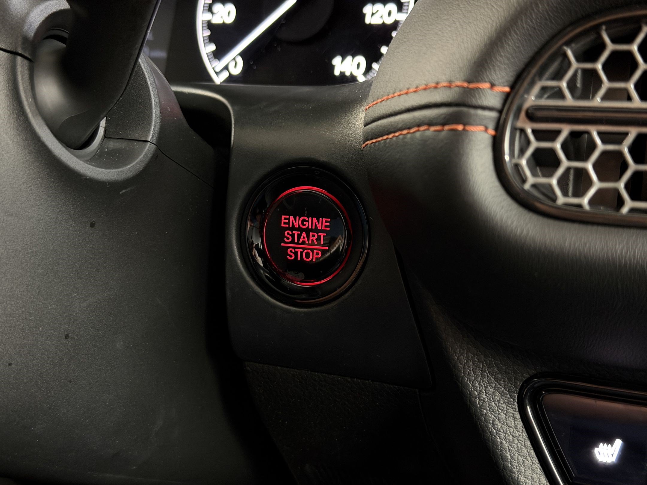 Certified 2025 Honda HR-V Sport image 17