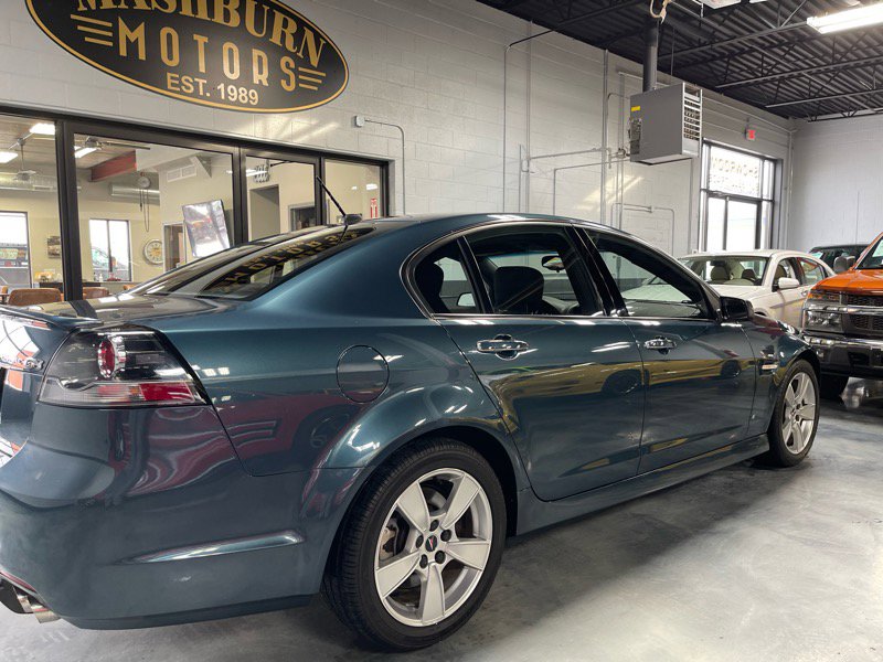 Used 2009 Pontiac G8 GT w/ Premium Package image 10