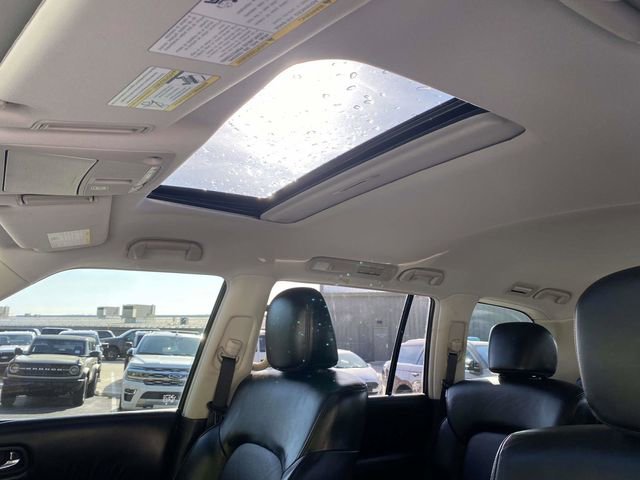 Used 2021 Nissan Armada SL w/ Captain's Chairs Package image 18