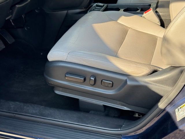 Used 2016 Honda CR-V EX-L image 20