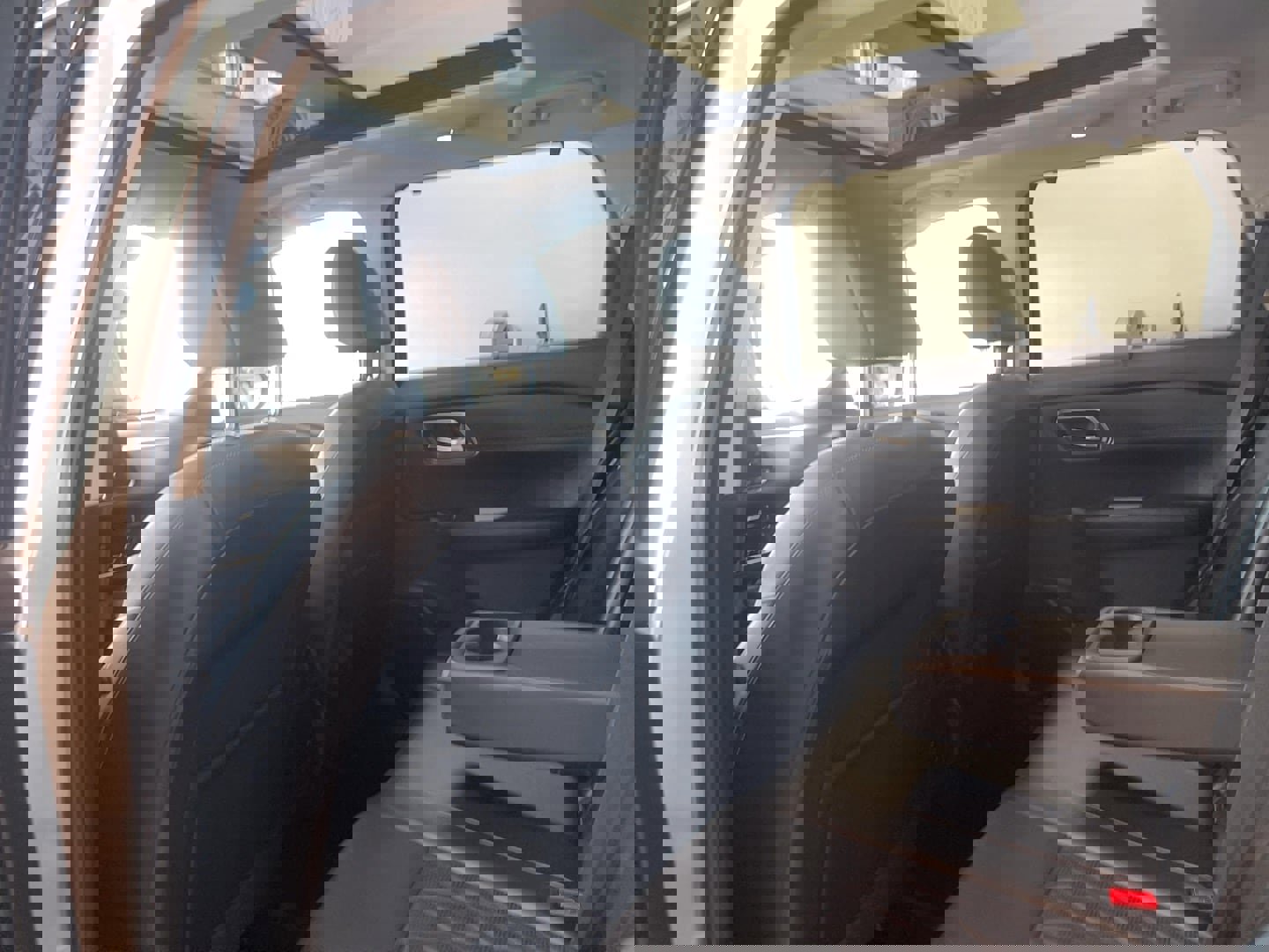 Used 2022 Nissan Rogue Platinum w/ Head-Up Display Package image 29