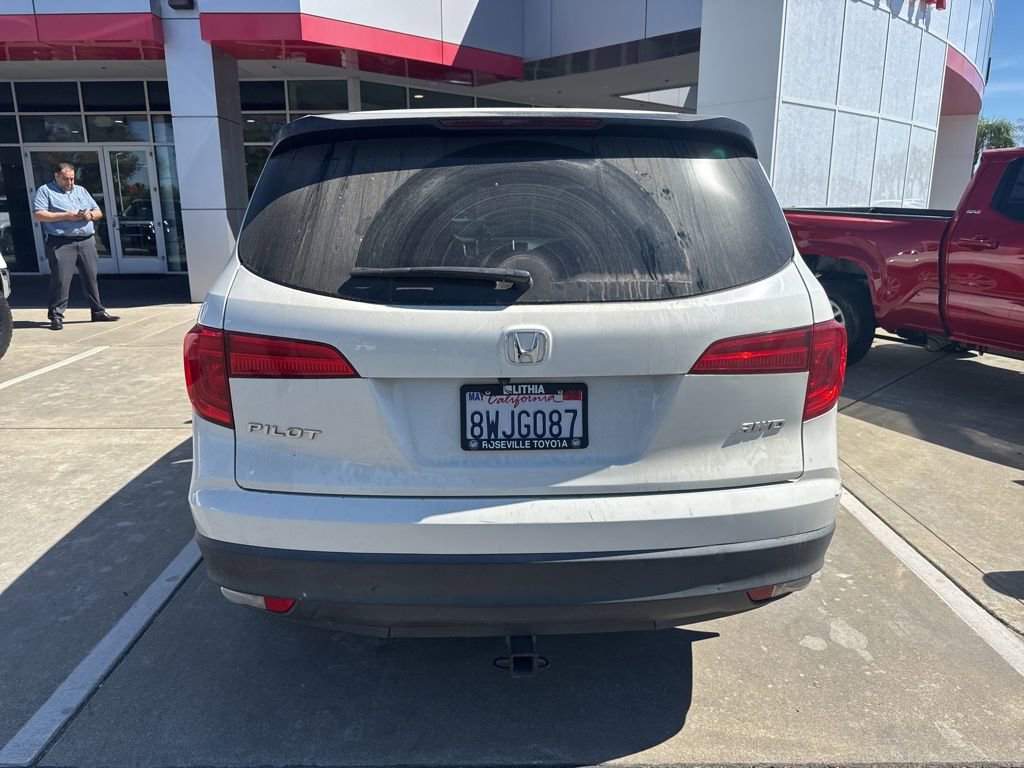Used 2018 Honda Pilot LX image 4