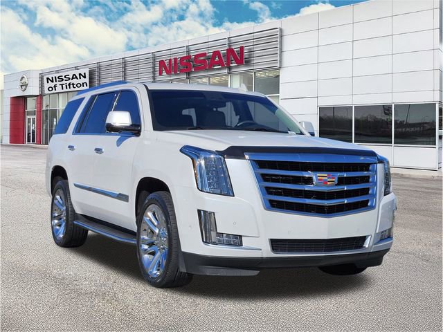 Used 2017 Cadillac Escalade Luxury
