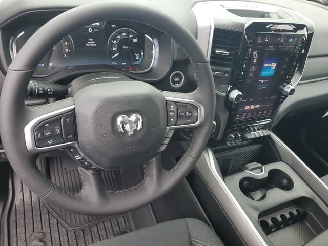 New 2026 RAM 1500 Big Horn AWD/4WD image 18