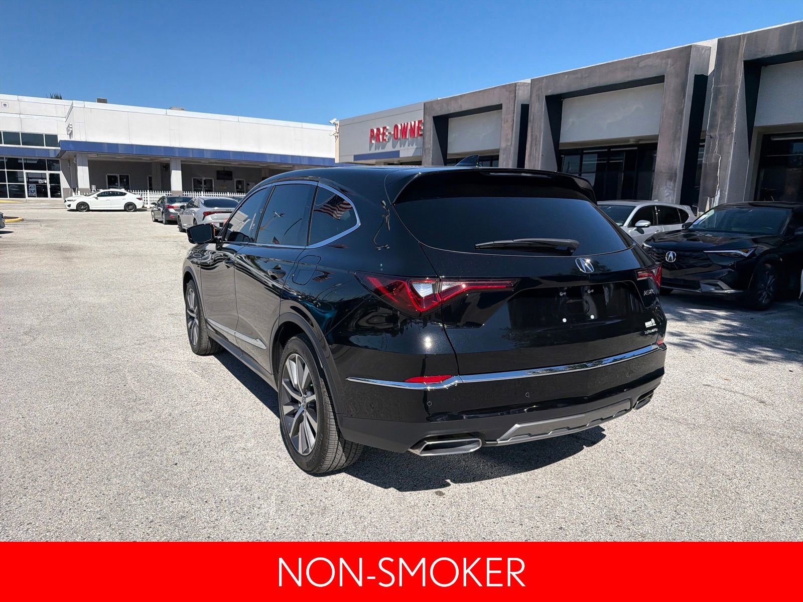 Used 2025 Acura MDX w/ Technology Package image 6