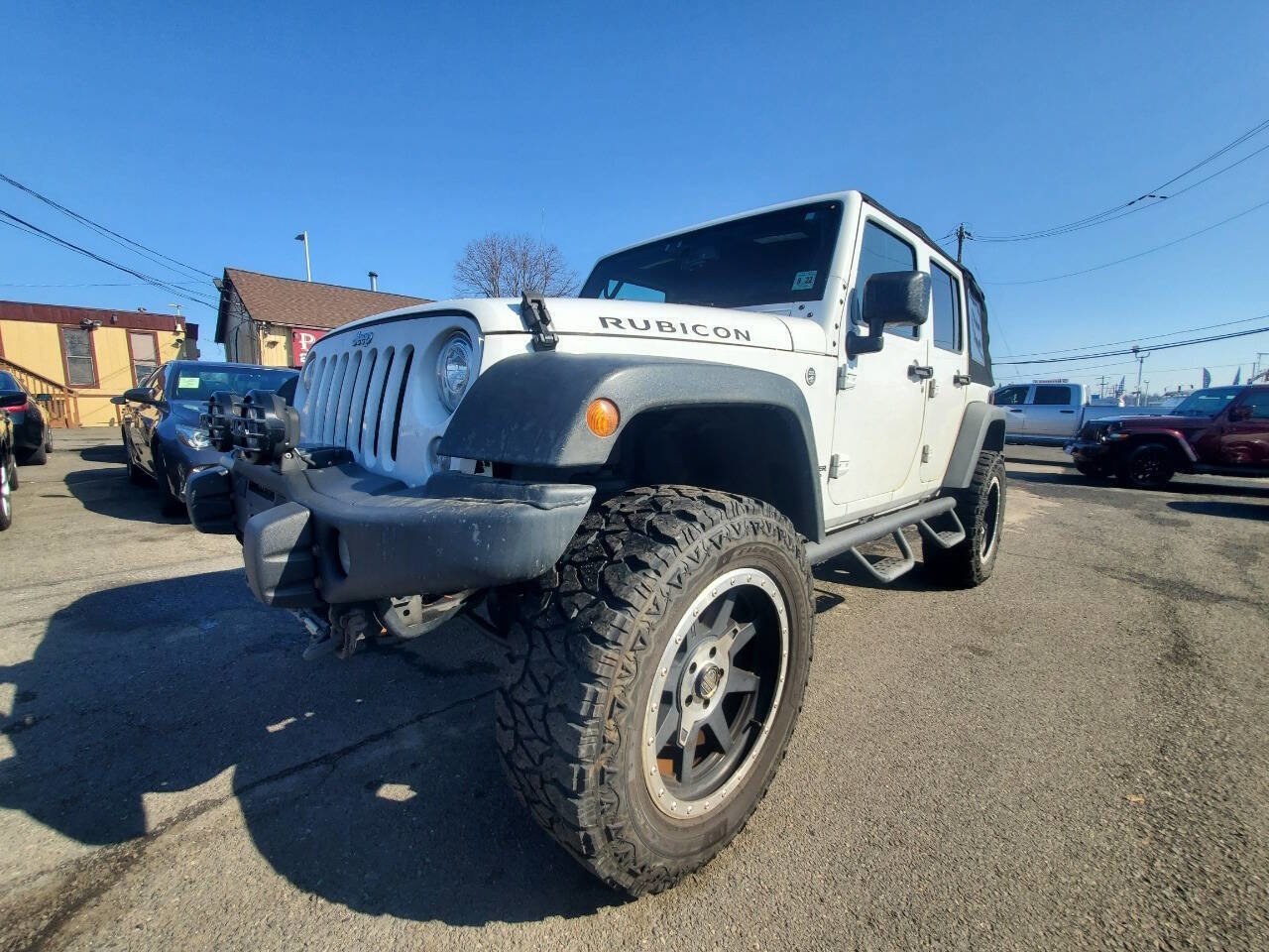 Used 2017 Jeep Wrangler Unlimited Rubicon w/ Cold Weather Group AWD/4WD image 1