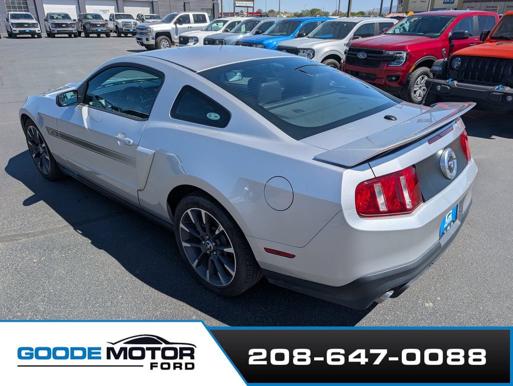 Used 2012 Ford Mustang GT Premium RWD image 4
