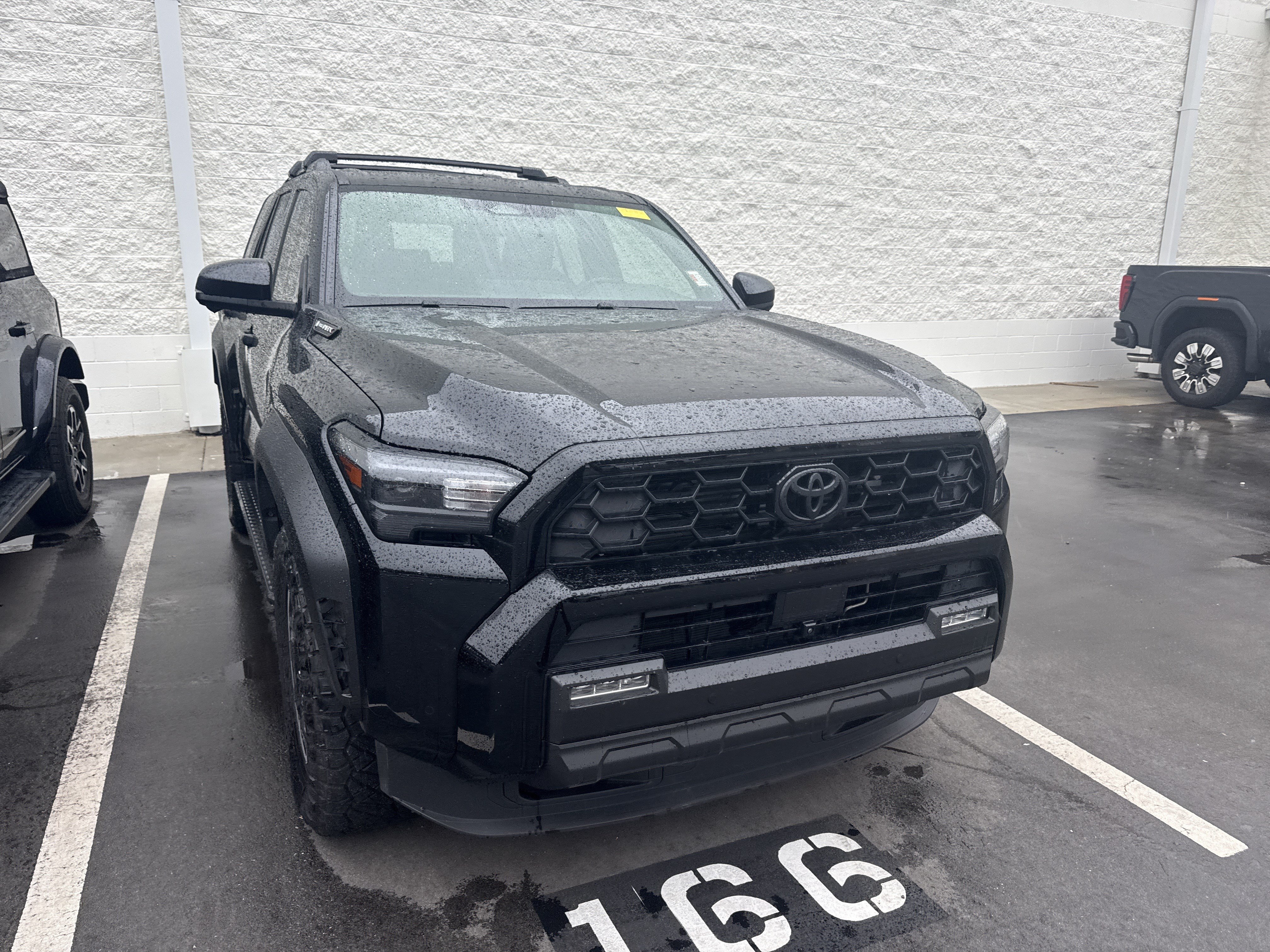 Used 2025 Toyota 4Runner TRD Off-Road Premium AWD/4WD image 39