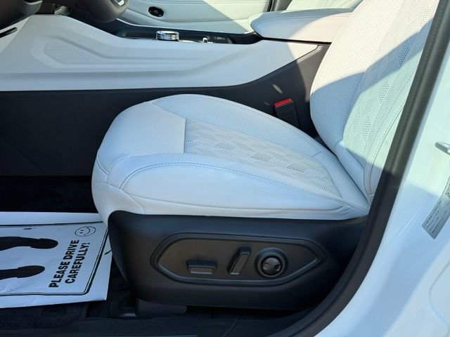 New 2026 Jeep Cherokee Overland w/ Advanced Pro Tech Group AWD/4WD image 14